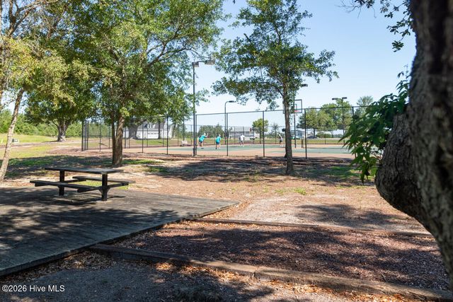 460 Summerhouse Drive, Holly Ridge, NC 28445