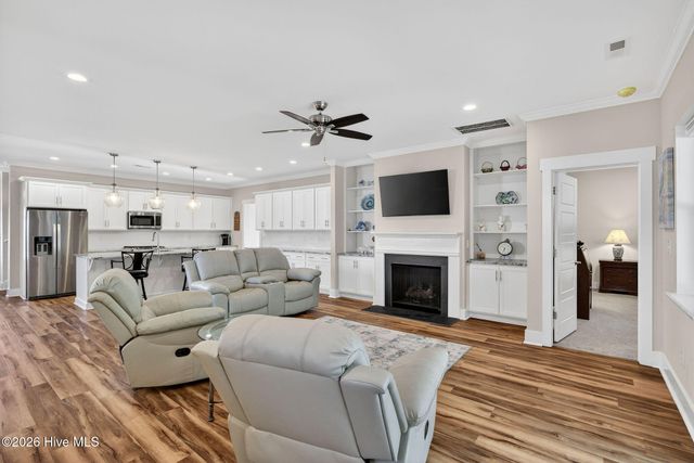 460 Summerhouse Drive, Holly Ridge, NC 28445