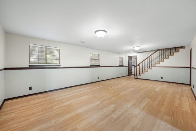 1235 Glenview Dr, El Dorado, KS 67042