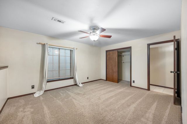 1235 Glenview Dr, El Dorado, KS 67042