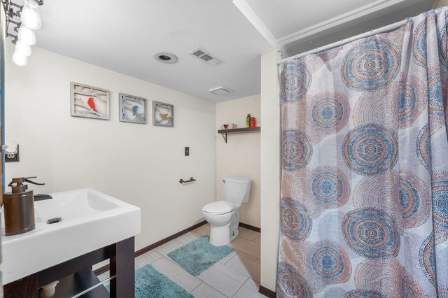 1235 Glenview Dr, El Dorado, KS 67042