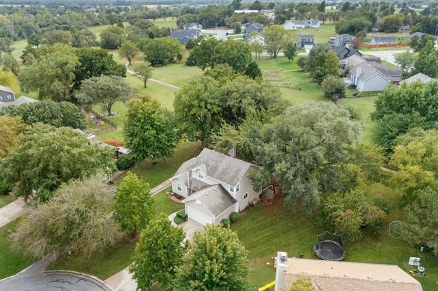 1235 Glenview Dr, El Dorado, KS 67042