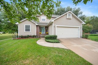 1235 Glenview Dr, El Dorado, KS 67042