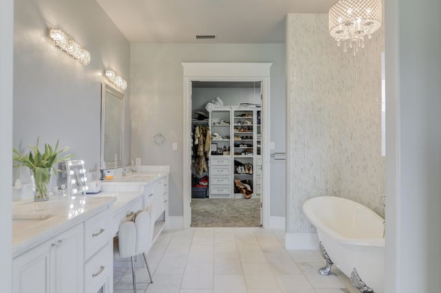 8917 County Rd 6870, Lubbock, TX 79407