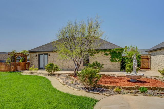 8917 County Rd 6870, Lubbock, TX 79407