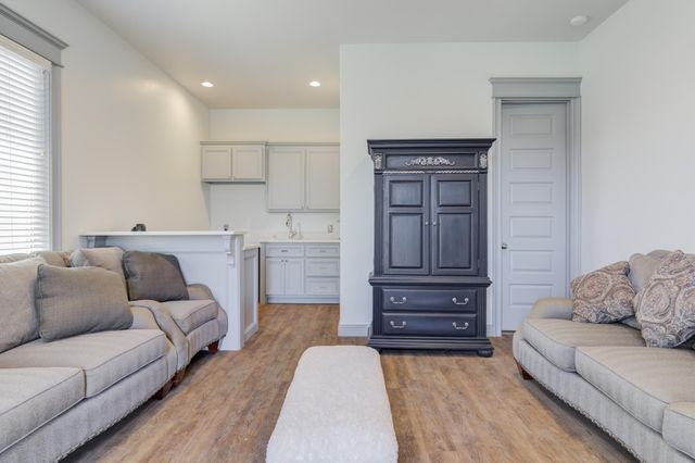 8917 County Rd 6870, Lubbock, TX 79407