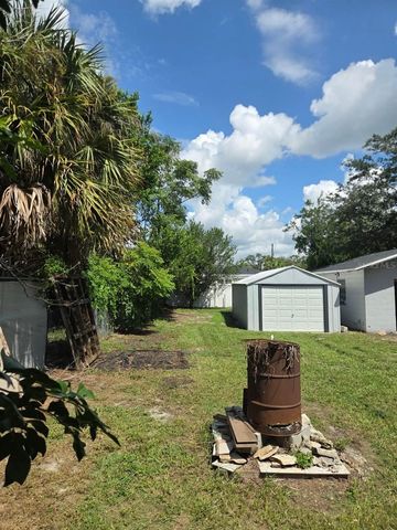 608 CHANNING ROAD, Lakeland, FL 33805