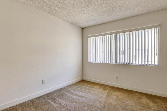 7890 Hummingbird Ln, San Diego, CA 92123