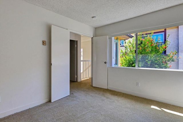 7890 Hummingbird Ln, San Diego, CA 92123