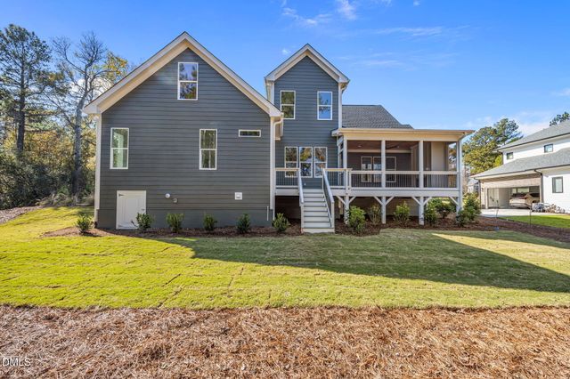 93 Bur Oak Court, Pittsboro, NC 27312