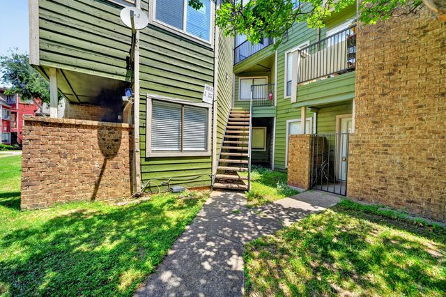 9837 Walnut Street 208, Dallas, TX 75243