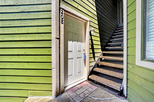 9837 Walnut Street 208, Dallas, TX 75243