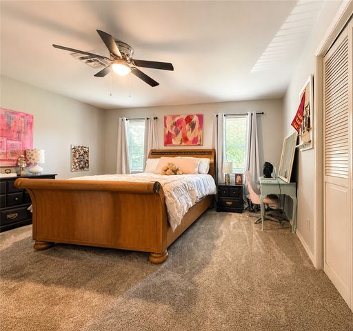 203 Cedarwood Court, Russellville, AR 72801