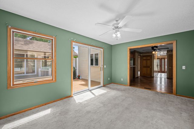 2804 W 44th Street, Davenport, IA 52806