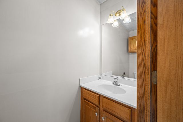2804 W 44th Street, Davenport, IA 52806