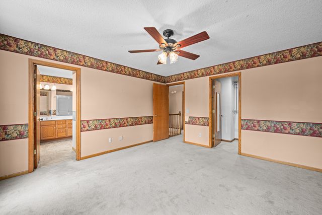 2804 W 44th Street, Davenport, IA 52806