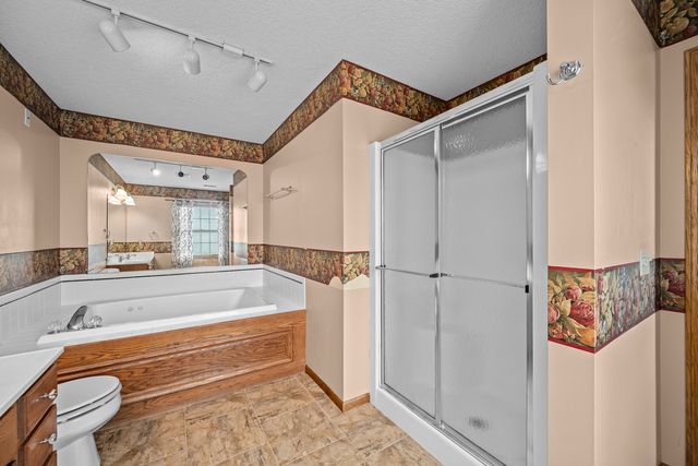 2804 W 44th Street, Davenport, IA 52806