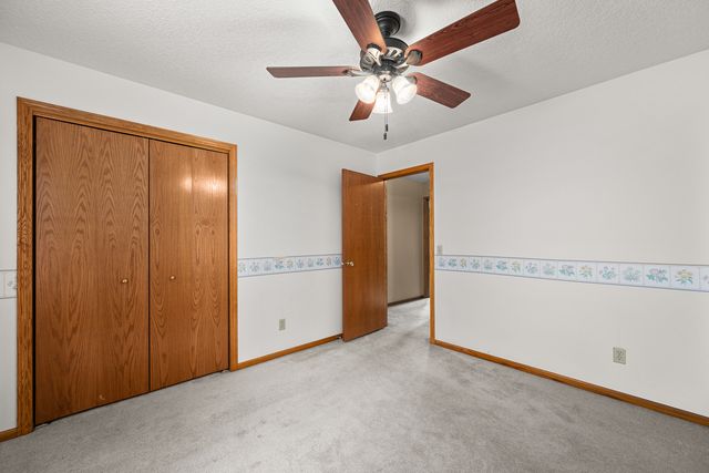 2804 W 44th Street, Davenport, IA 52806