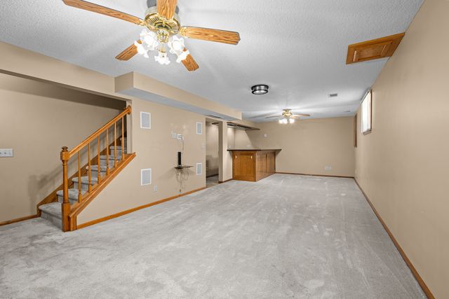 2804 W 44th Street, Davenport, IA 52806