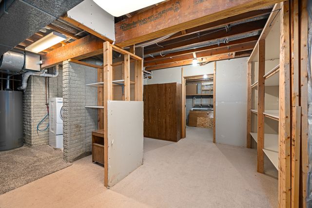 2804 W 44th Street, Davenport, IA 52806