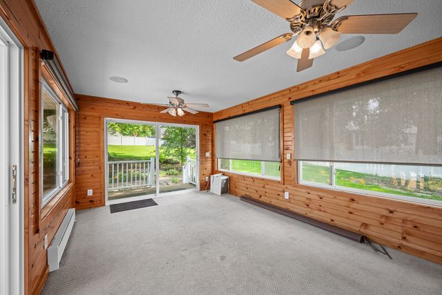 2804 W 44th Street, Davenport, IA 52806