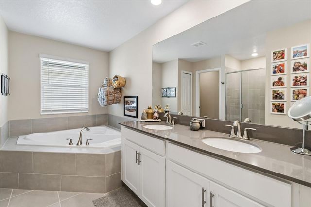 9745 INTRODUCTION WAY, Orlando, FL 32832