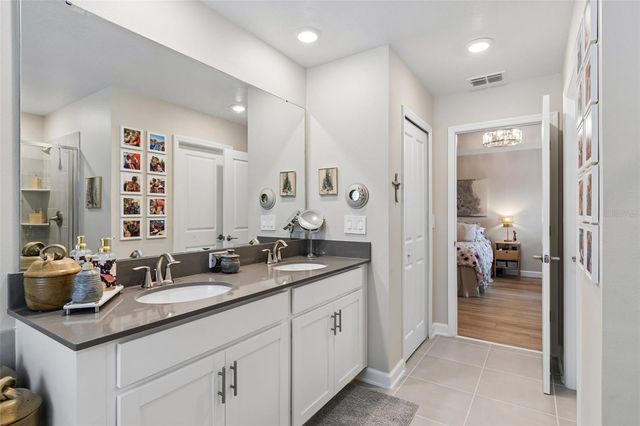 9745 INTRODUCTION WAY, Orlando, FL 32832