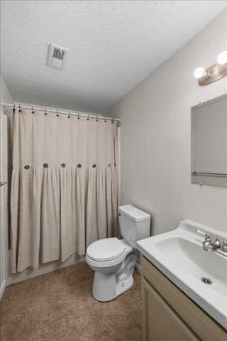 8 Stonecrest Drive, Ringgold, GA 30736