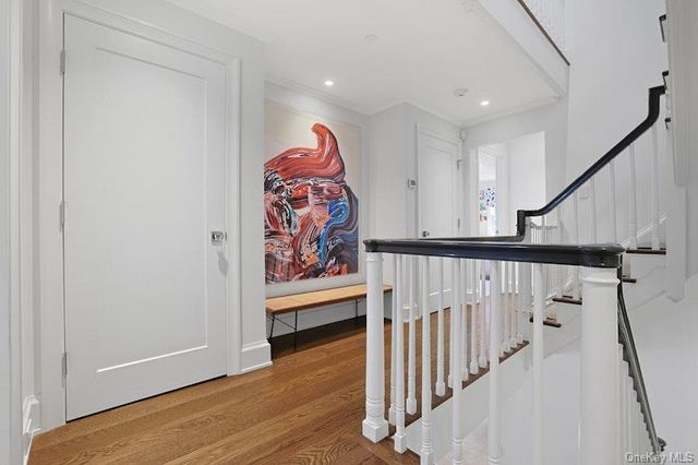 19 Overlook Road, Scarsdale, NY 10583
