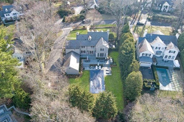 19 Overlook Road, Scarsdale, NY 10583