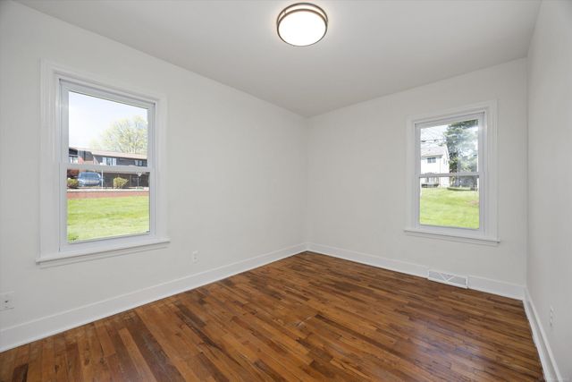 7553 Nichols Street, Utica, MI 48317