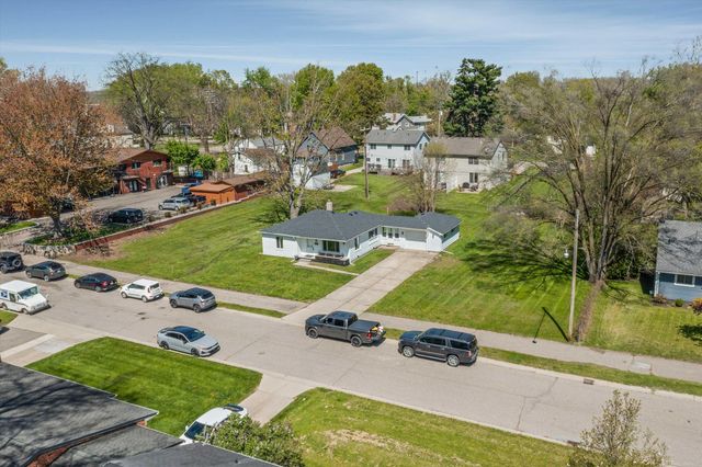 7553 Nichols Street, Utica, MI 48317
