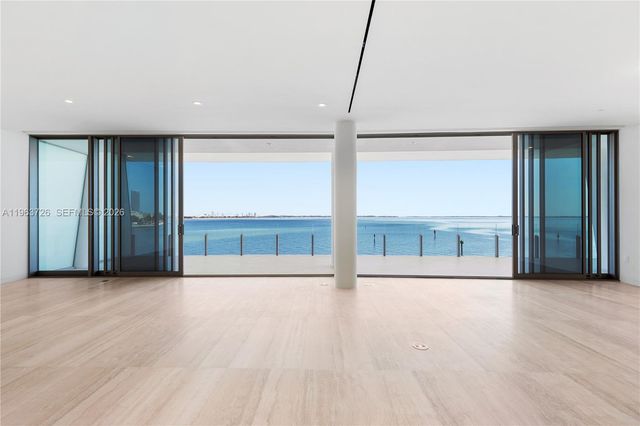 5 Grove Isle Dr M303, Miami, FL 33133