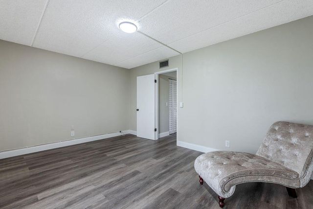 500 Village Green Circle W 205, Palm Springs, FL 33461