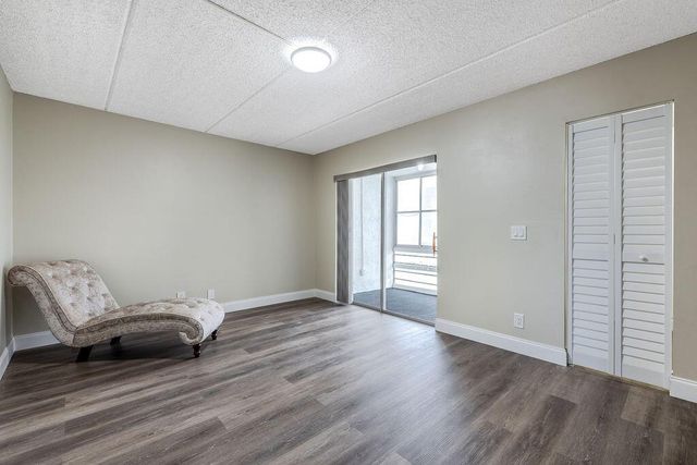 500 Village Green Circle W 205, Palm Springs, FL 33461