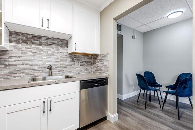 500 Village Green Circle W 205, Palm Springs, FL 33461