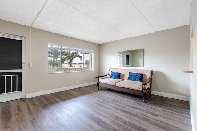 500 Village Green Circle W 205, Palm Springs, FL 33461