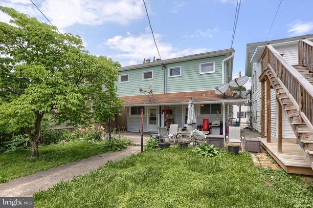107-109 E. MAIN STREET, Hummelstown, PA 17036