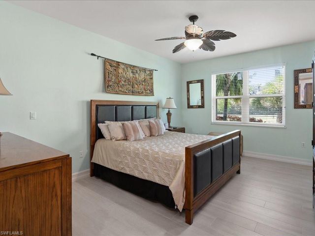 1277 Rialto WAY # 102, Naples, FL 34114