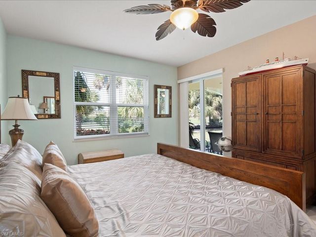 1277 Rialto WAY # 102, Naples, FL 34114