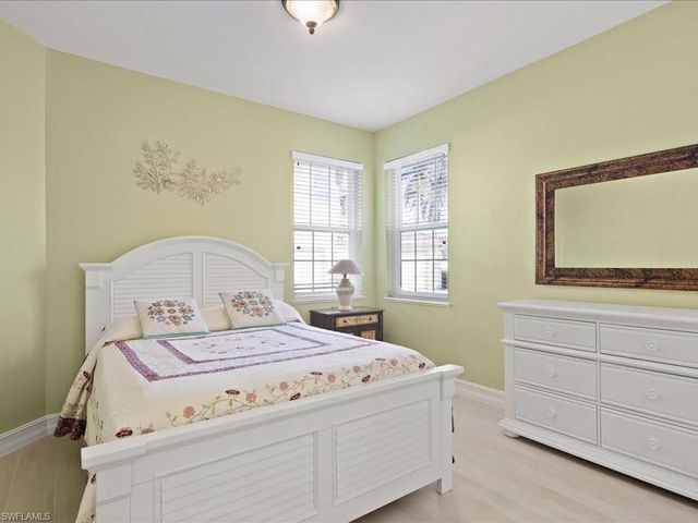 1277 Rialto WAY # 102, Naples, FL 34114