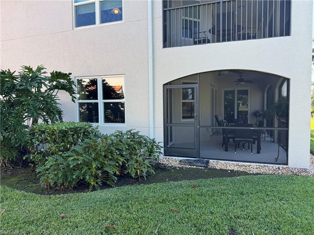 1277 Rialto WAY # 102, Naples, FL 34114