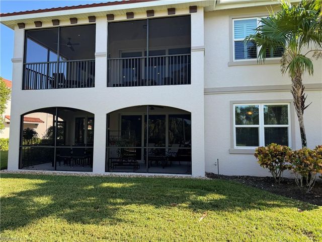 1277 Rialto WAY # 102, Naples, FL 34114