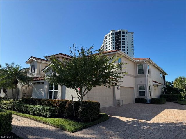 1277 Rialto WAY # 102, Naples, FL 34114