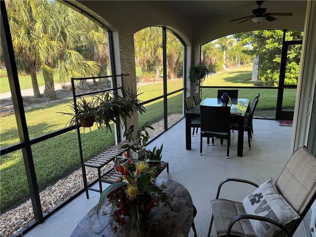1277 Rialto WAY # 102, Naples, FL 34114