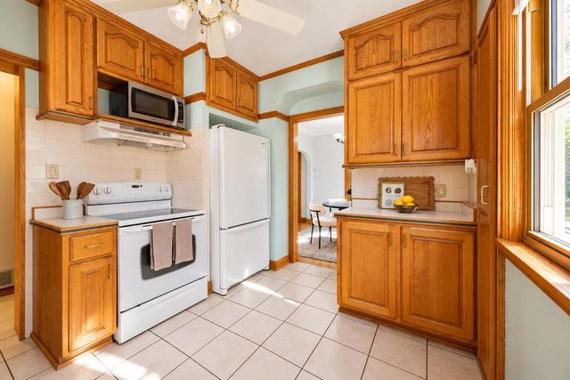 6602 W Hadley STREET, Milwaukee, WI 53210