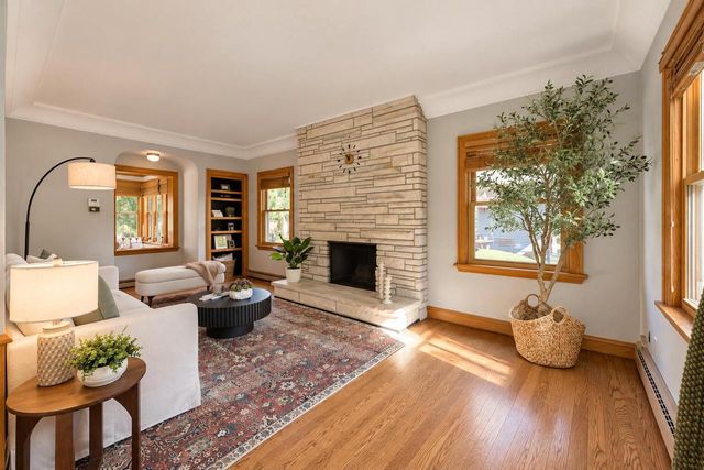 6602 W Hadley STREET, Milwaukee, WI 53210