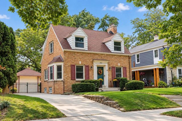6602 W Hadley STREET, Milwaukee, WI 53210