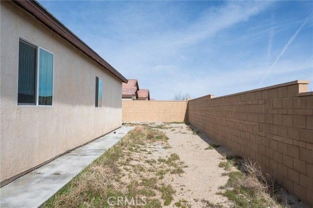 11458 Helena Street, Adelanto, CA 92301