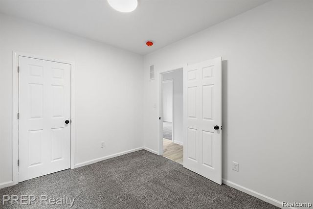 2447 Gladstone Street, Detroit, MI 48206